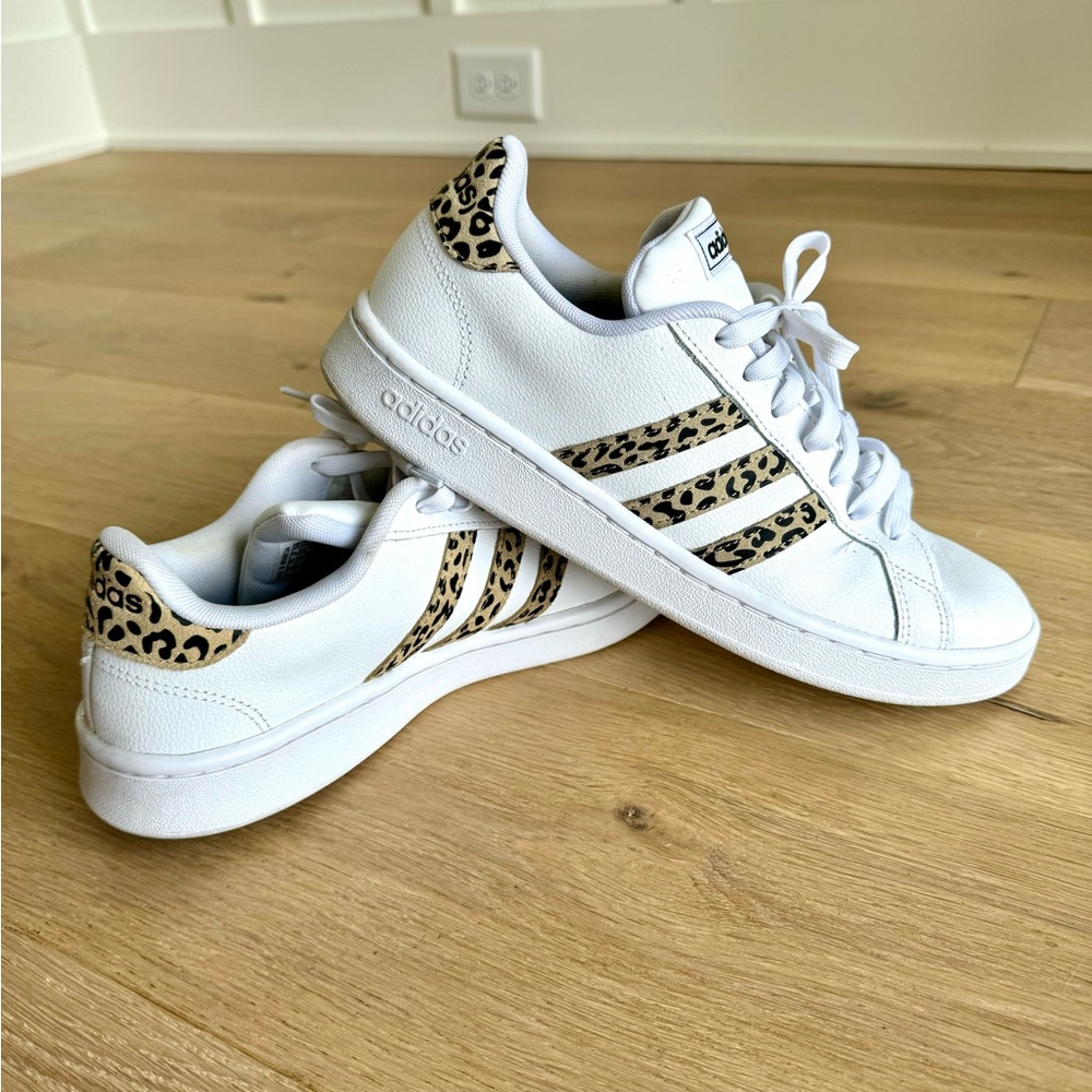 Adidas Grand Court Sneaker